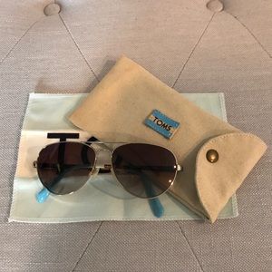 TOMS Maverick Aviator Sunglasses